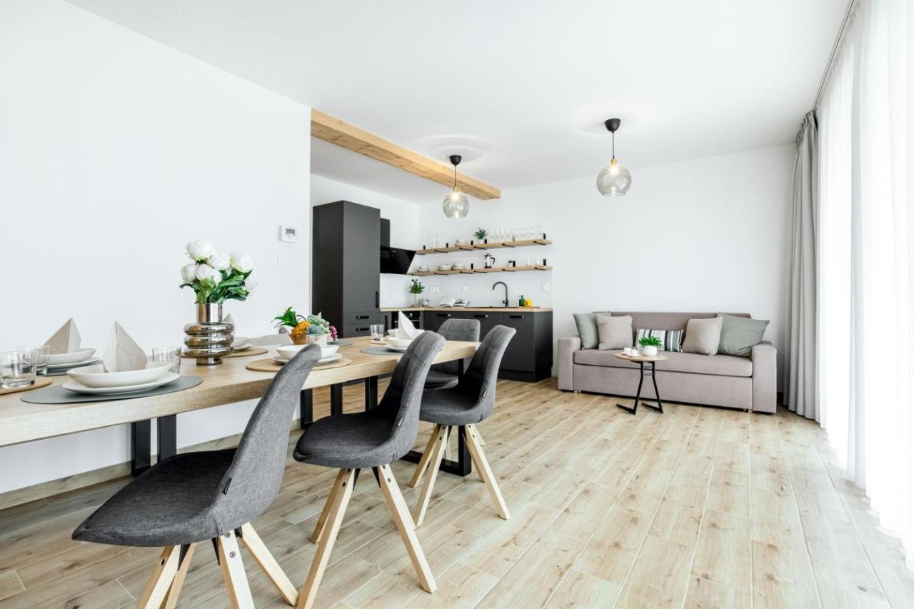 Apartmany Karlovy Dvory Horní Planá Exterior foto