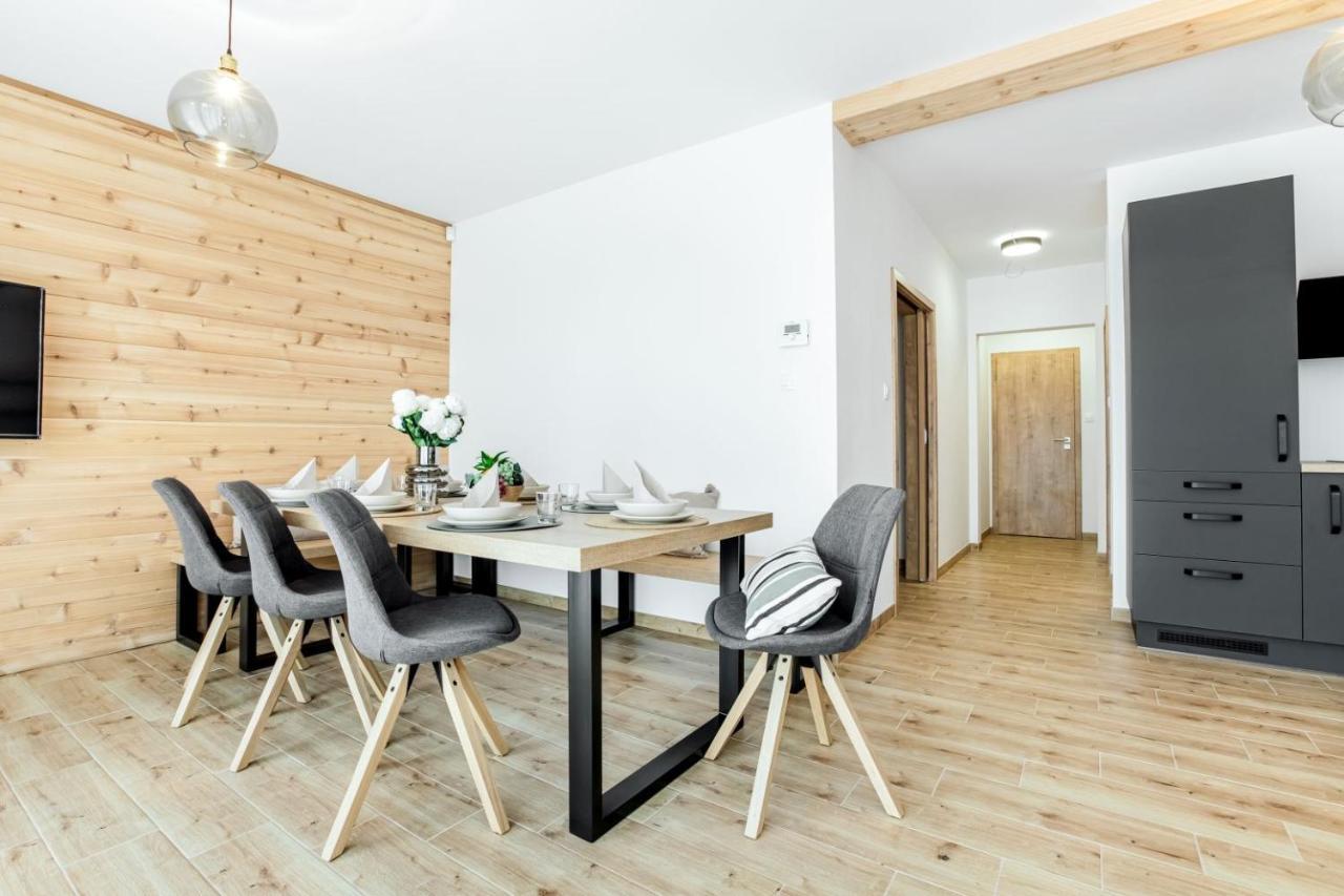 Apartmany Karlovy Dvory Horní Planá Exterior foto