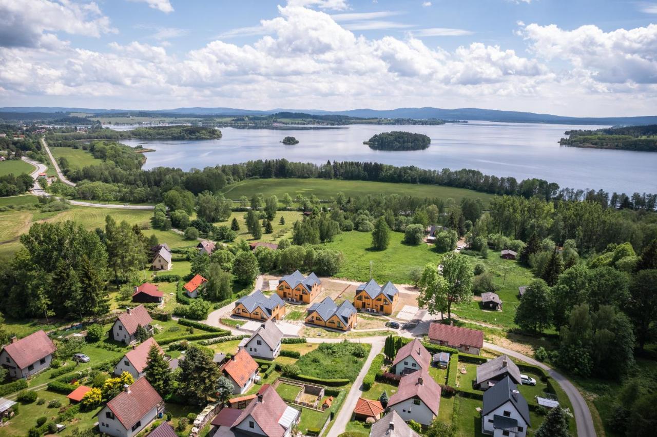 Apartmany Karlovy Dvory Horní Planá Exterior foto