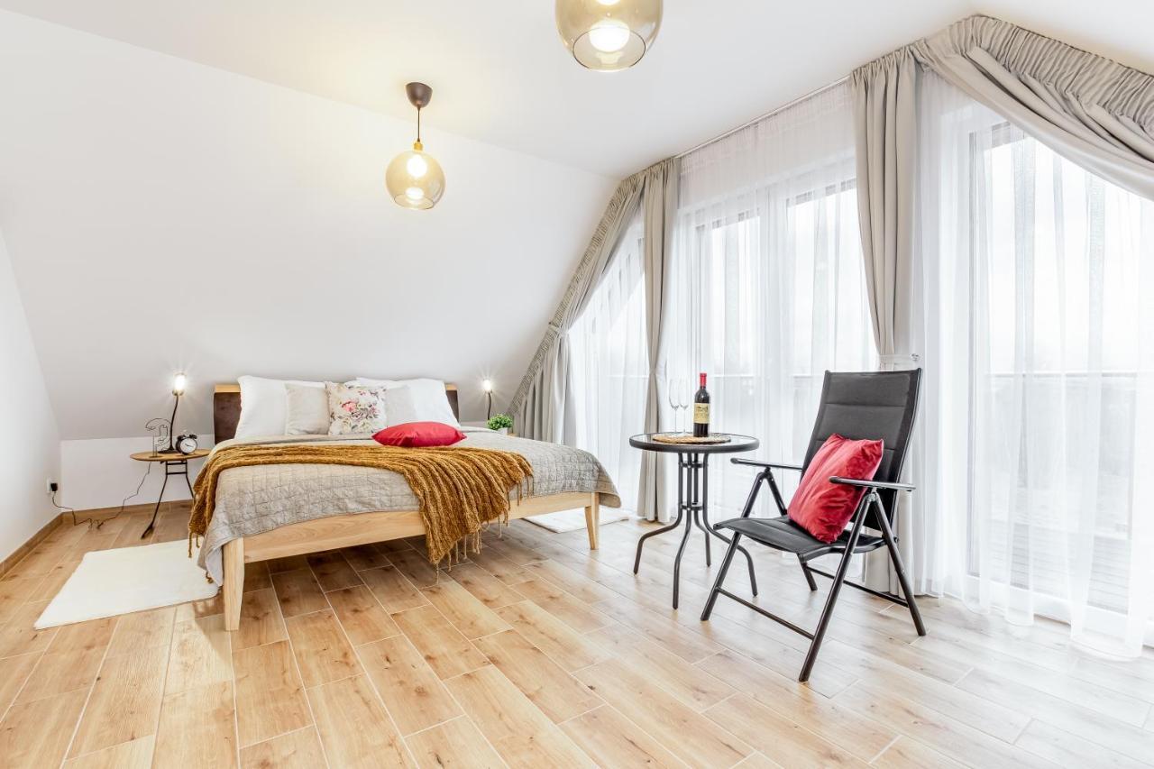 Apartmany Karlovy Dvory Horní Planá Exterior foto